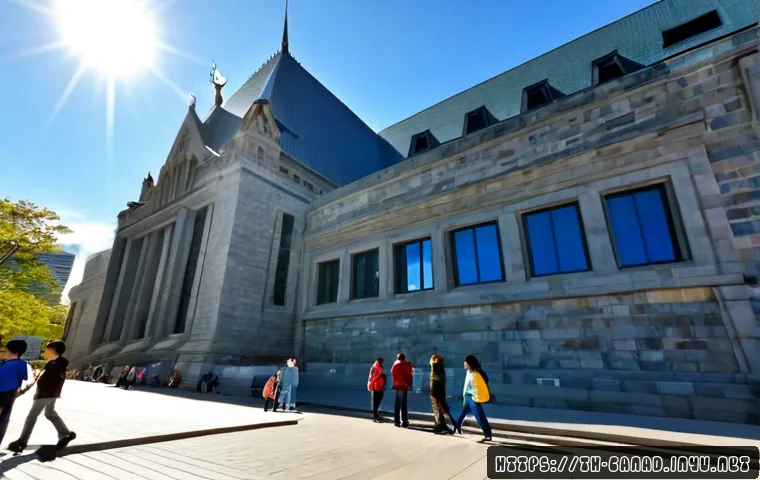 Home 30 캐나다에서 유명한 미술관과 박물관 - Photorealistic wide-angle exterior of the Royal Ontario Museum in Toronto, dramatic crystal-like mod...